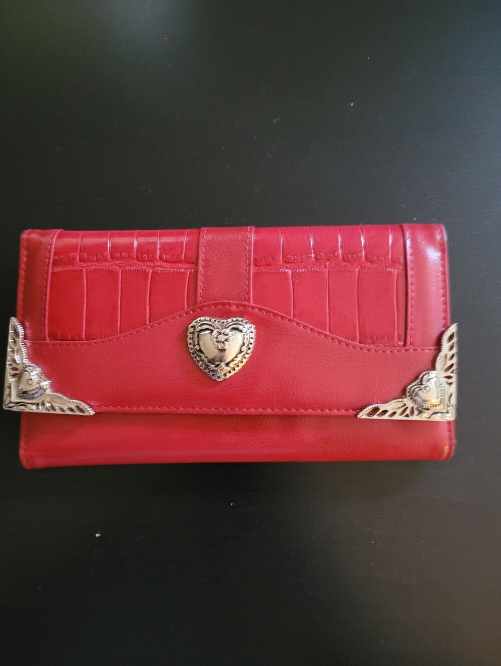 Brighton Red Women's Heart Detail Leather Wallet